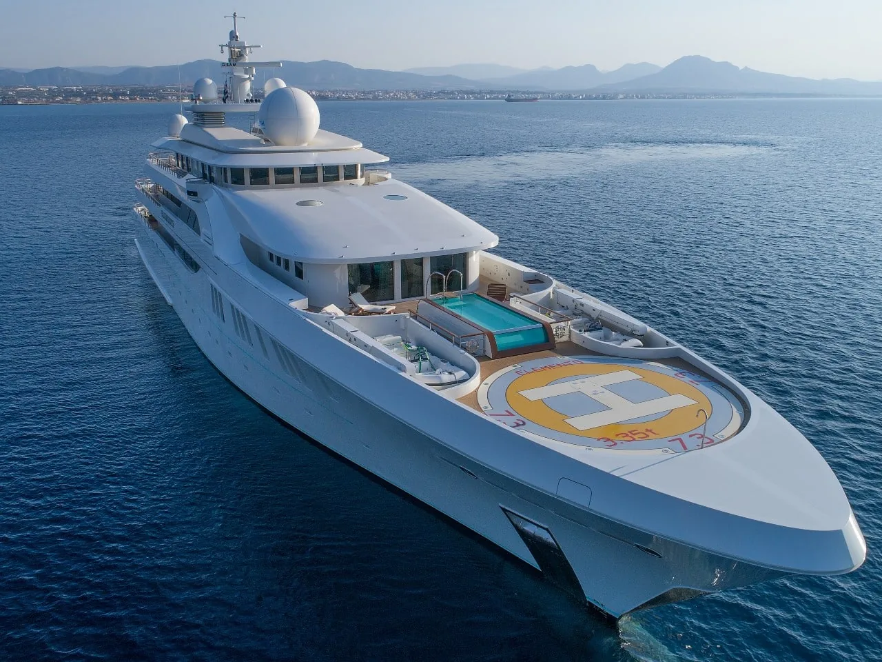 ELEMENTS - photo 8 yacht charter Cannes