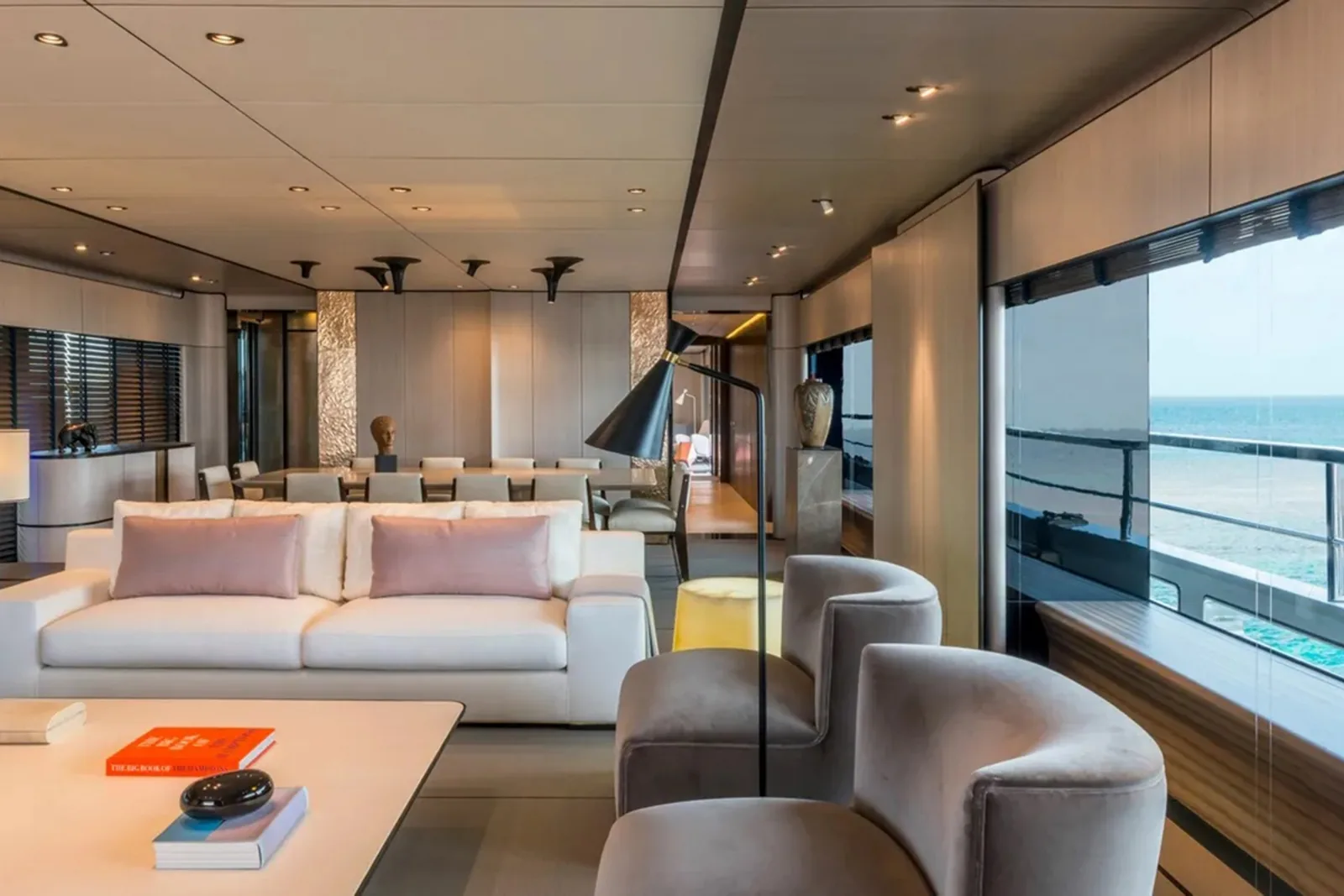 ENDEAVOUR 2 - photo 6 yacht charter Cannes