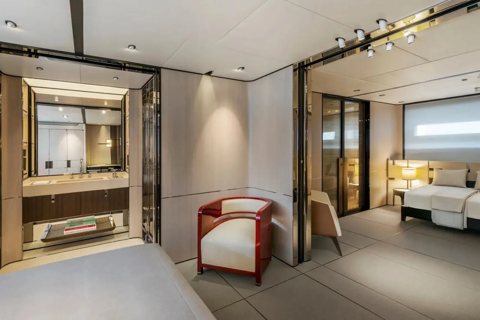 ENDEAVOUR 2 - photo 11 yacht charter Cannes