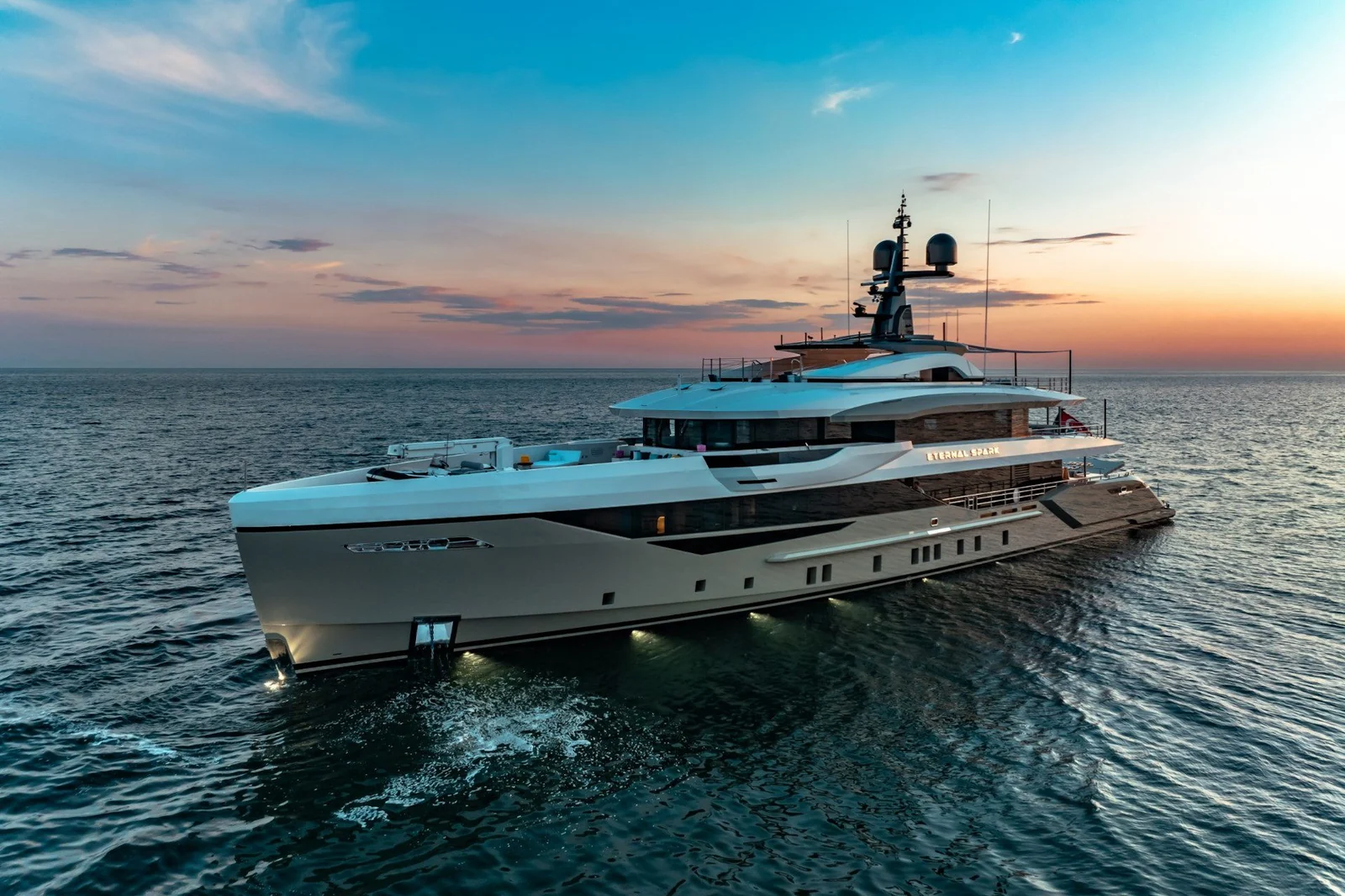 Eternal Spark, photo 4 location yacht Cannes