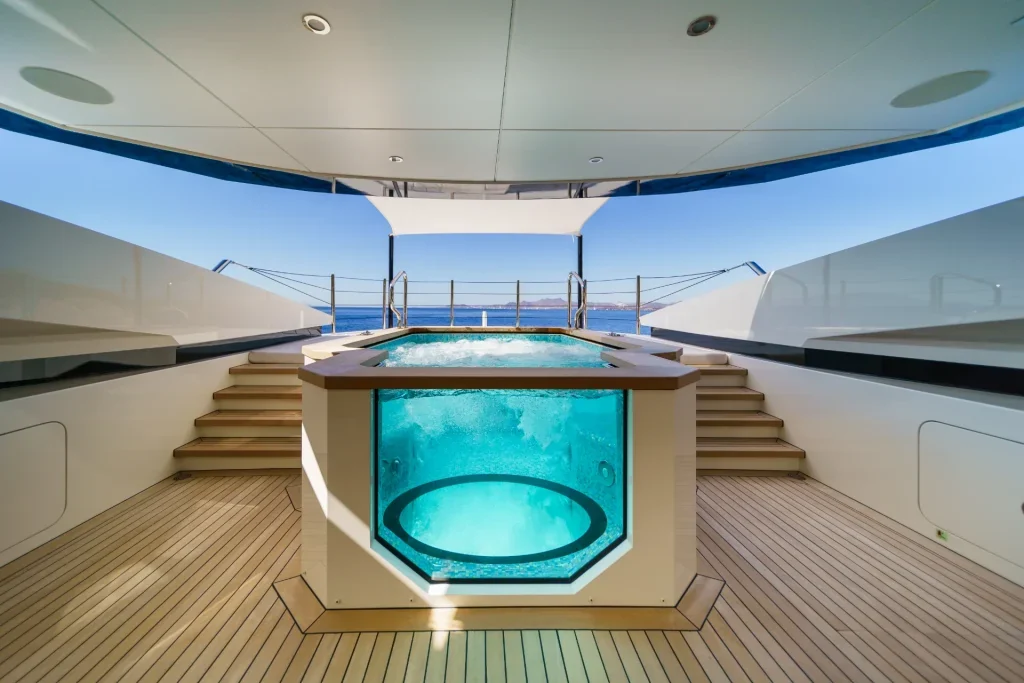 Eternal Spark, photo 7 location yacht Cannes