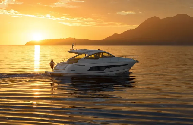 Fairline Targa 48, location yacht Cannes