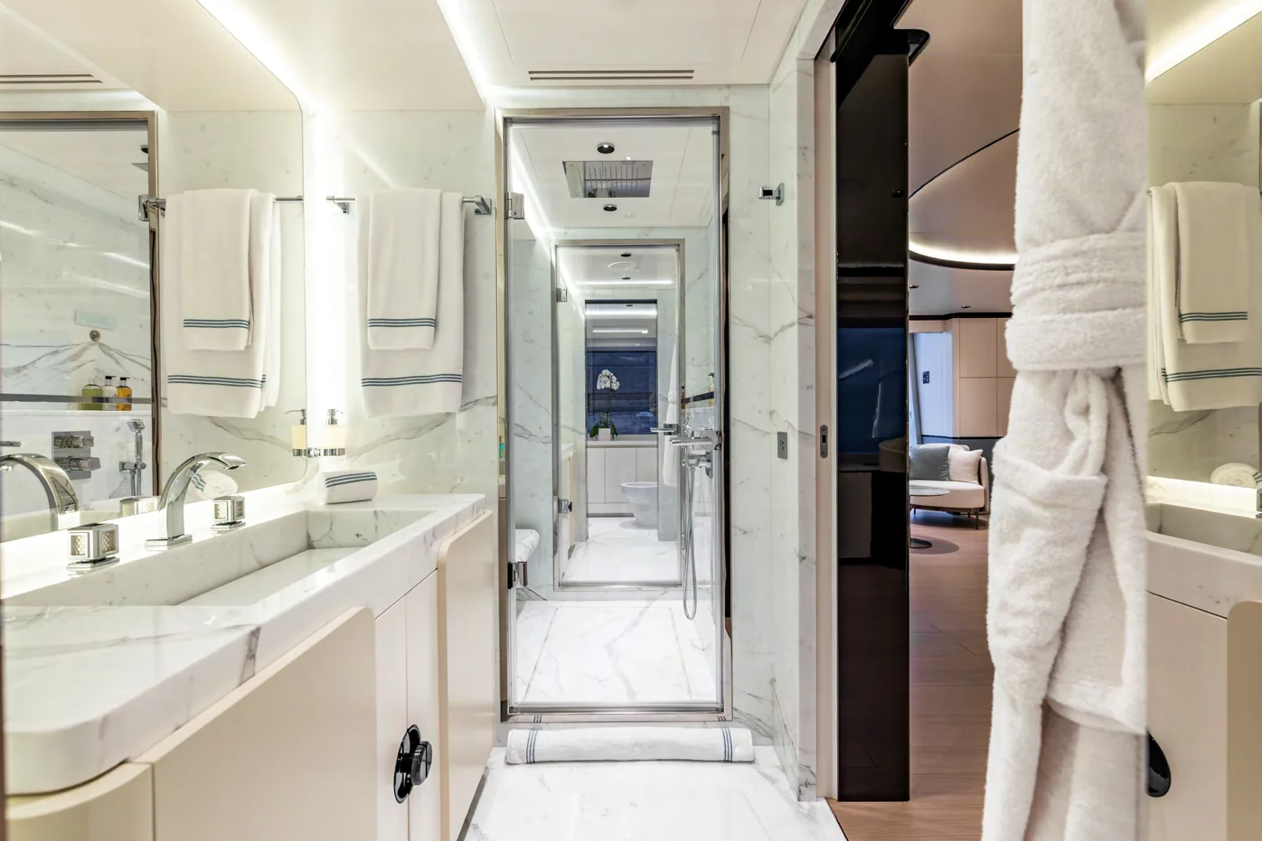 Felicita — photo 17 location yacht Cannes
