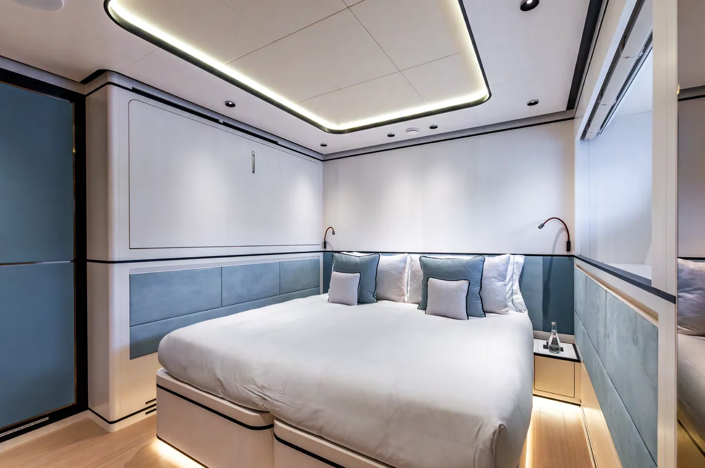 Felicita — photo 25 location yacht Cannes
