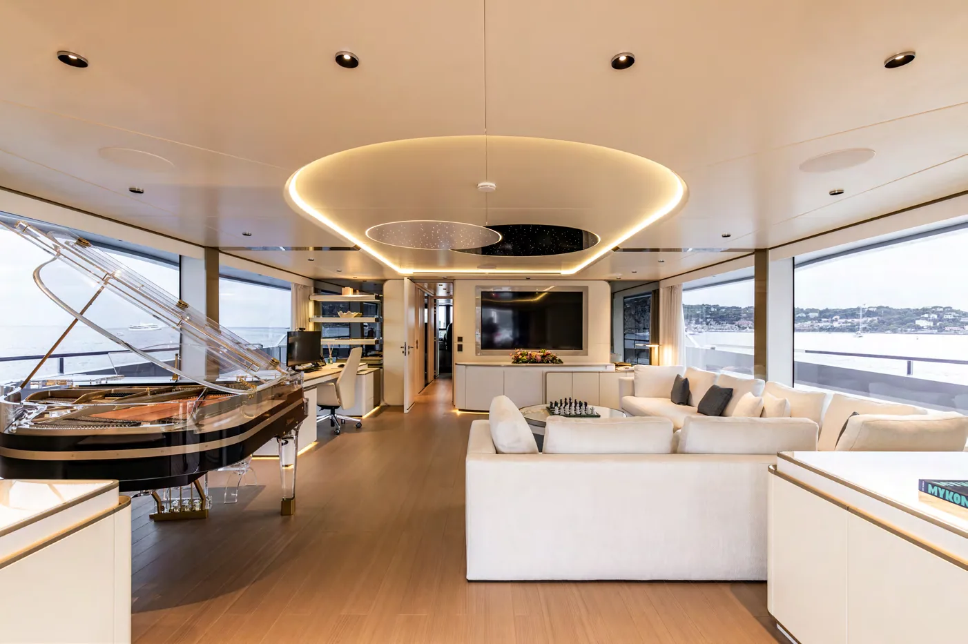 Felicita — photo 27 location yacht Cannes
