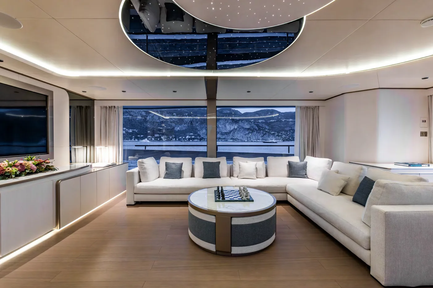 Felicita — photo 30 location yacht Cannes