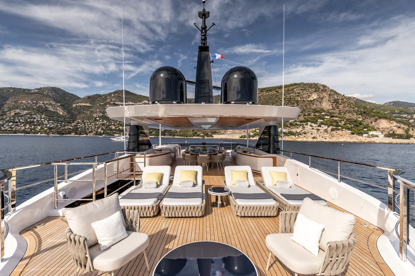 Felicita — photo 42 location yacht Cannes
