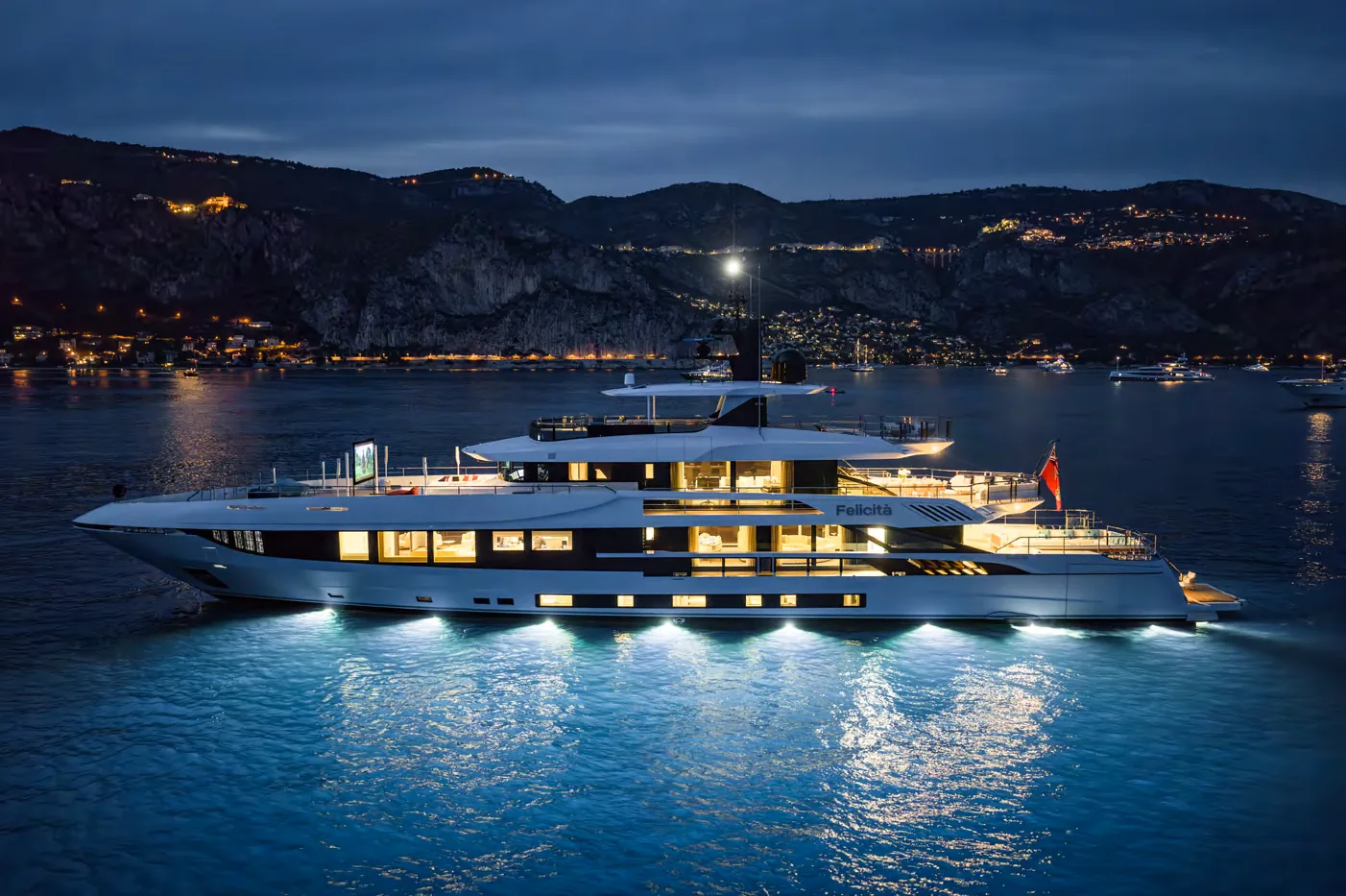 Felicita — photo 54 location yacht Cannes