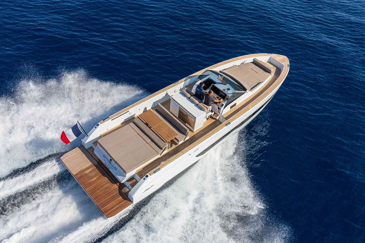 Fiart Mare 43, photo 3 location yacht Cannes