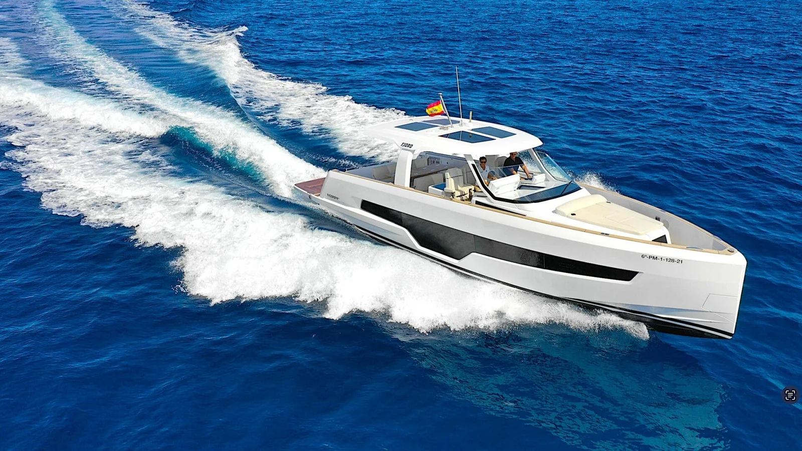 Fjord 41 XL, photo 4 location yacht Cannes