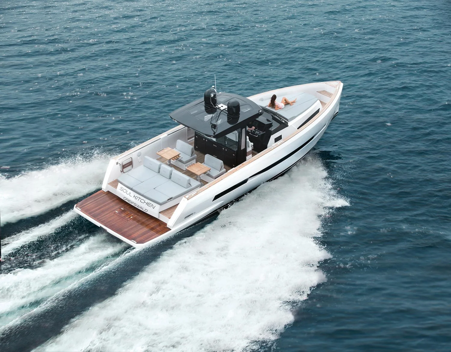 Fjord 44 Open, photo 4 location yacht Cannes