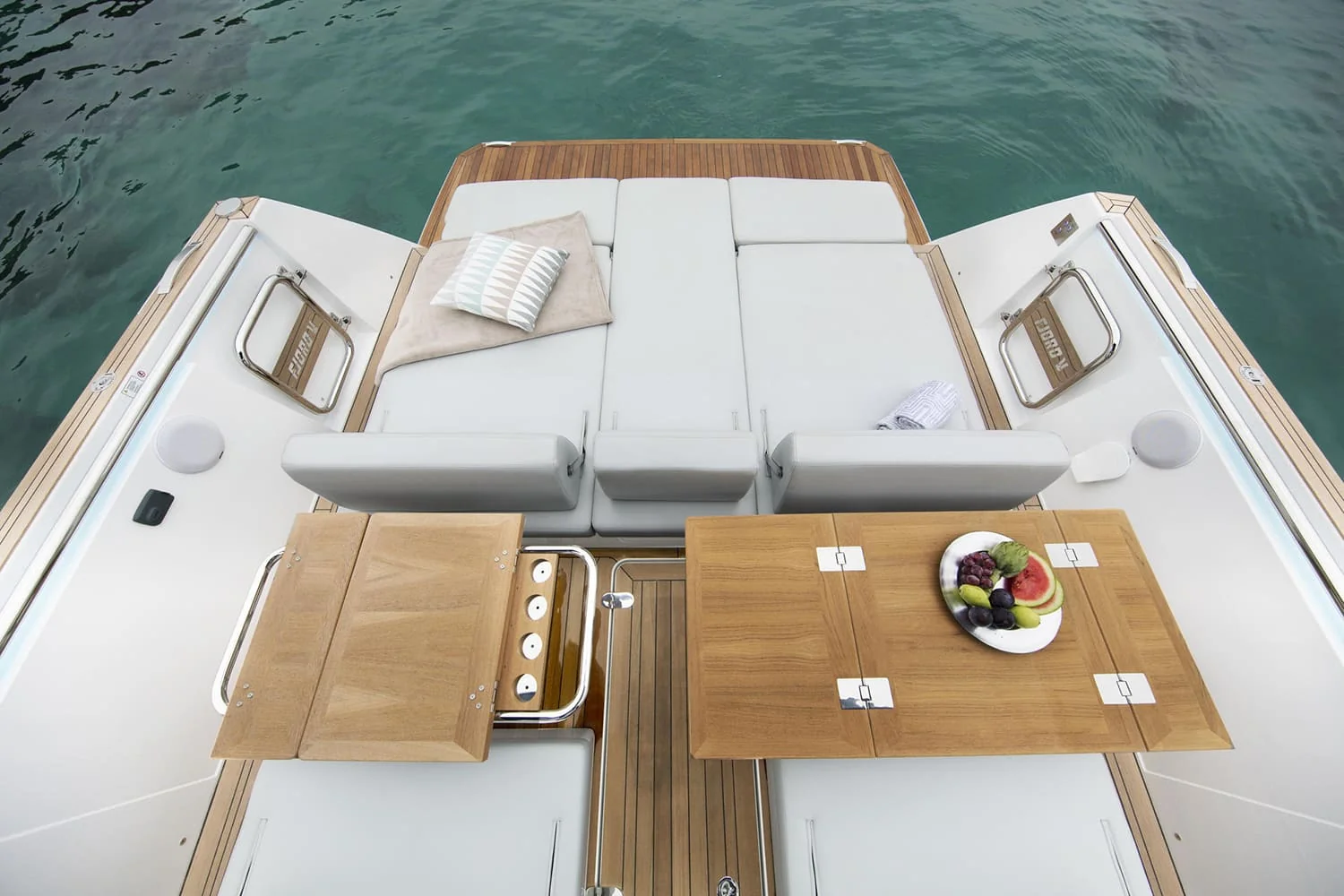 Fjord 44 Open, photo 10 location yacht Cannes