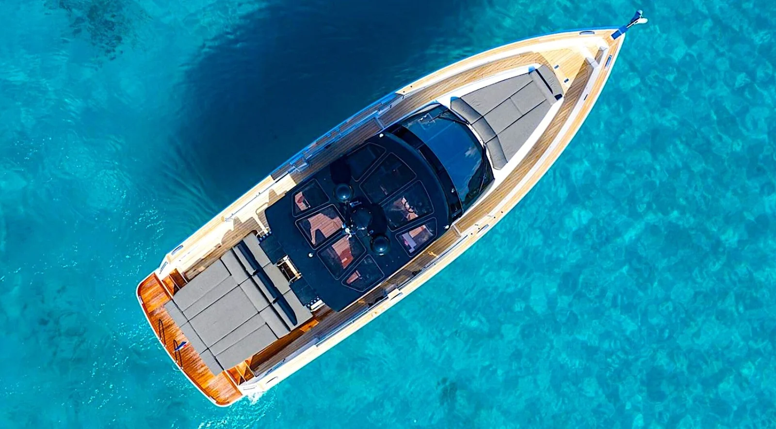 Fjord 52 Open, photo 3 location yacht Cannes