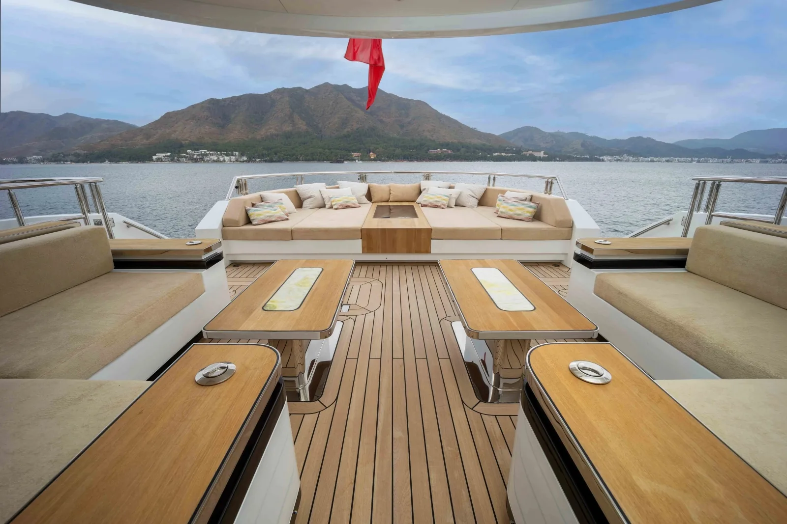 FORTUNA - photo 13 yacht charter Cannes