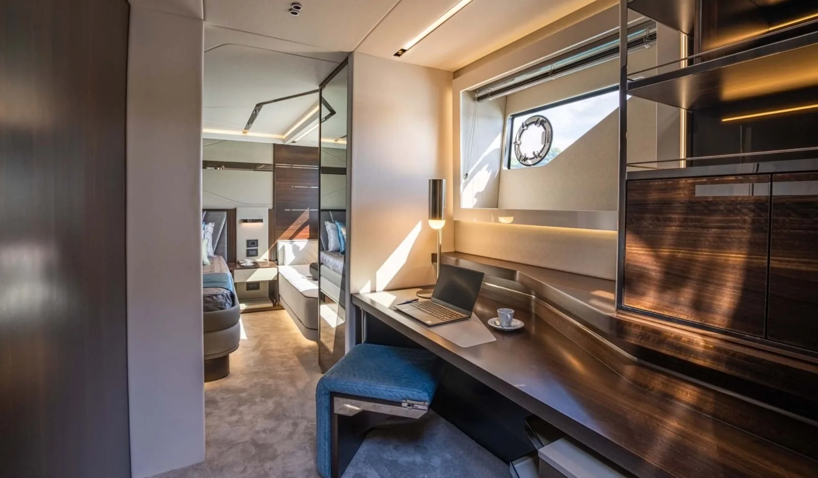 FORZA - photo 13 yacht charter Cannes