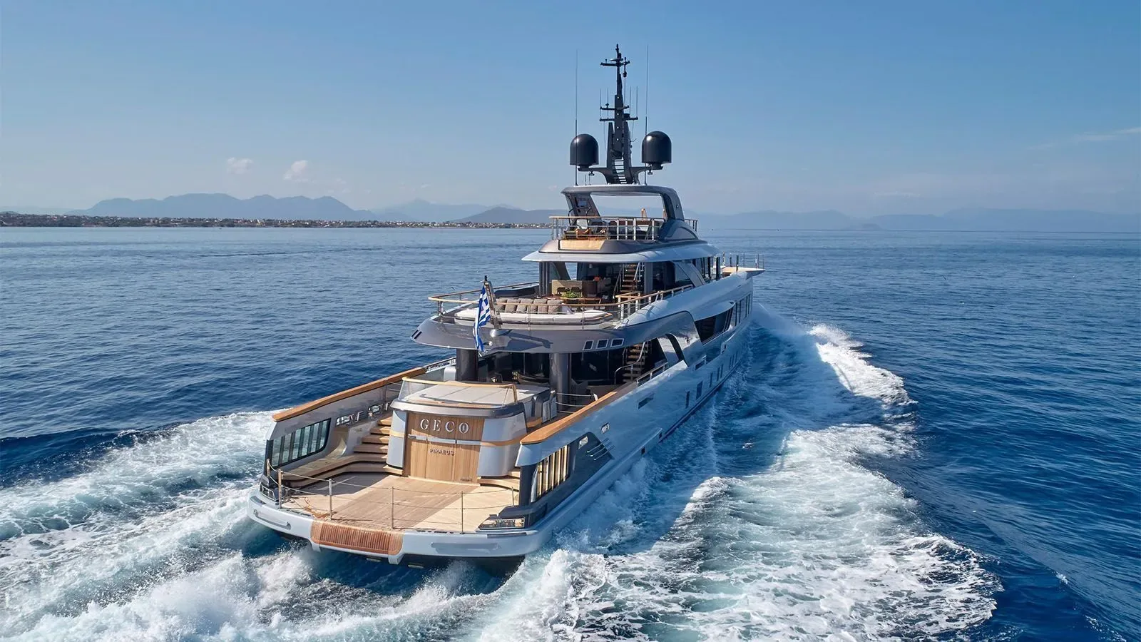 GECO - photo 12 yacht charter Cannes