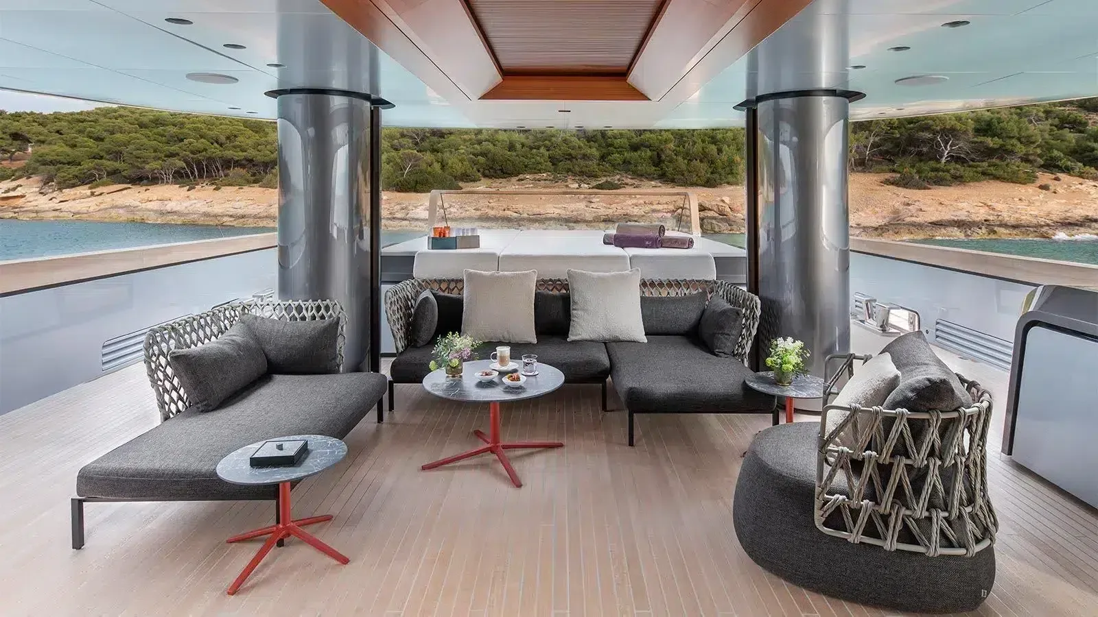 GECO - photo 22 yacht charter Cannes