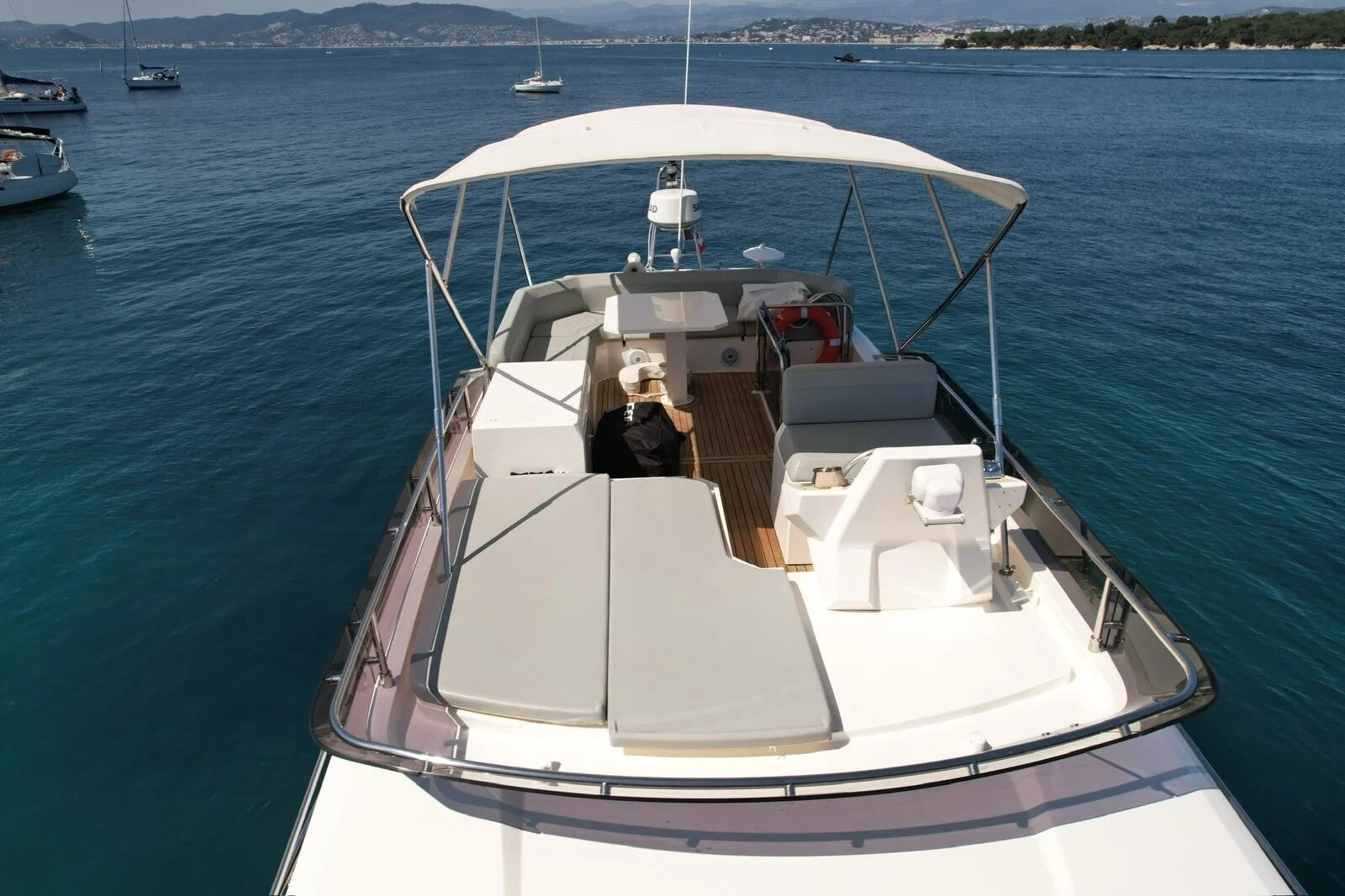 Greenline 45 Coupe, photo 6 location yacht Cannes