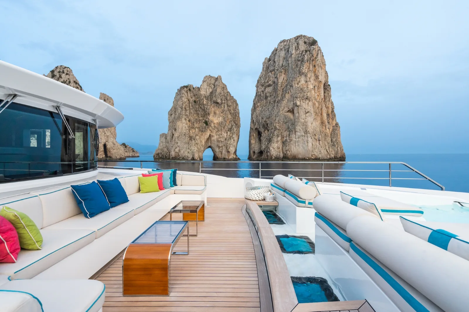 HALARA - photo 7 yacht charter Cannes
