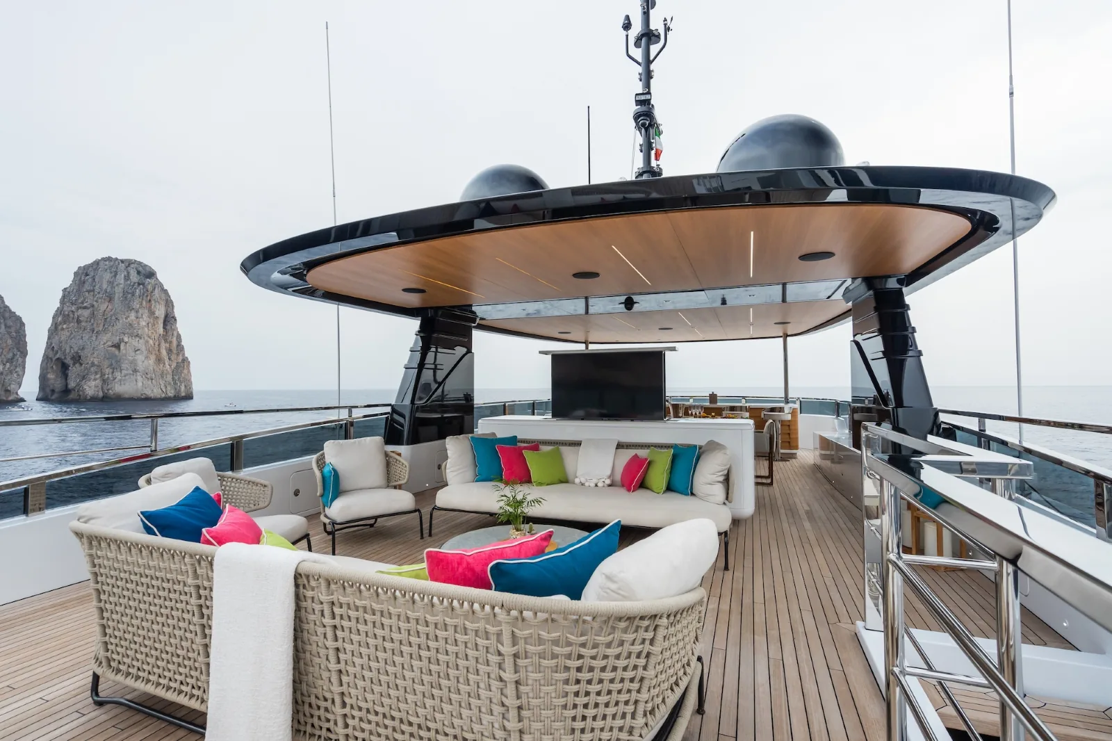 HALARA - photo 10 yacht charter Cannes