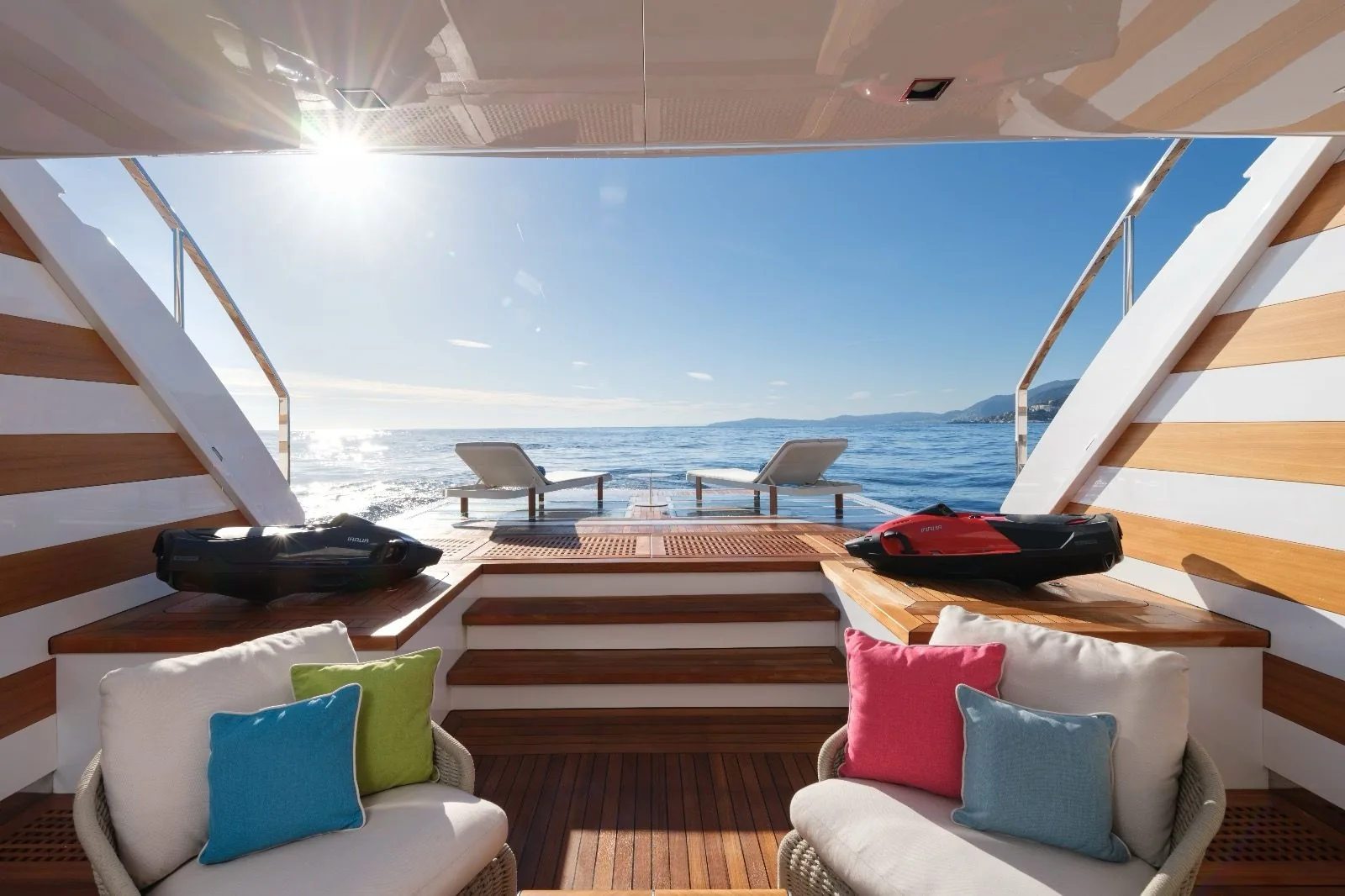 HALARA - photo 13 yacht charter Cannes
