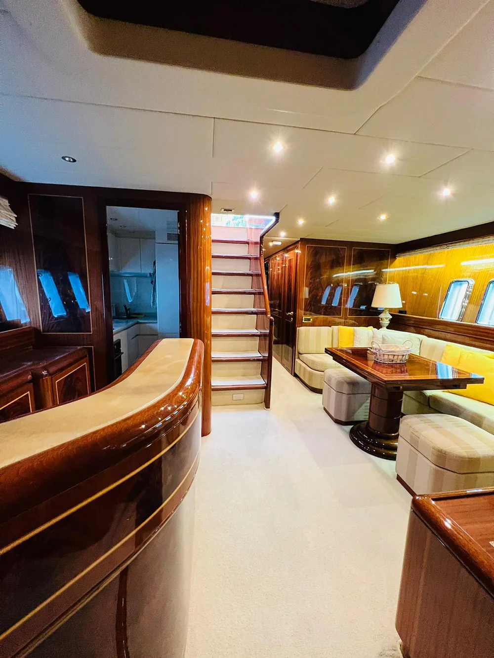HELIOS - photo 16 yacht charter Cannes
