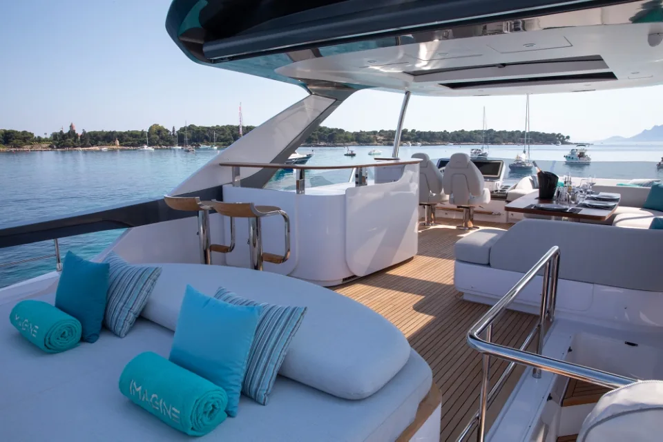 IMAGINE - photo 4 yacht charter Cannes