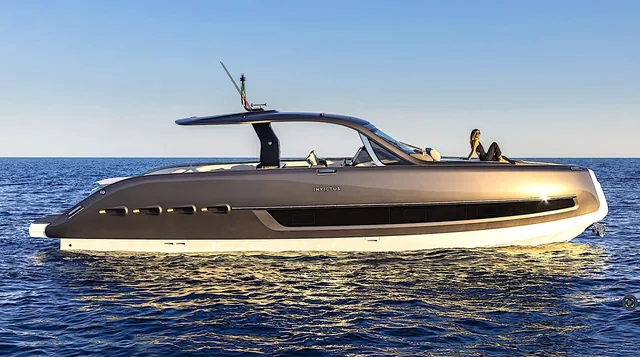 Invictus TT460, location yacht Cannes