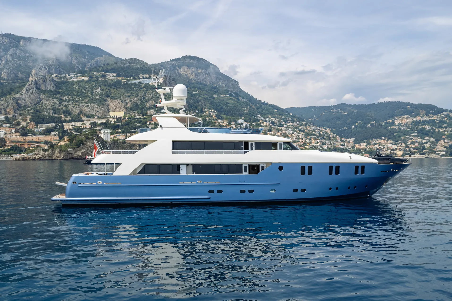 Irama — photo 3 location yacht Cannes