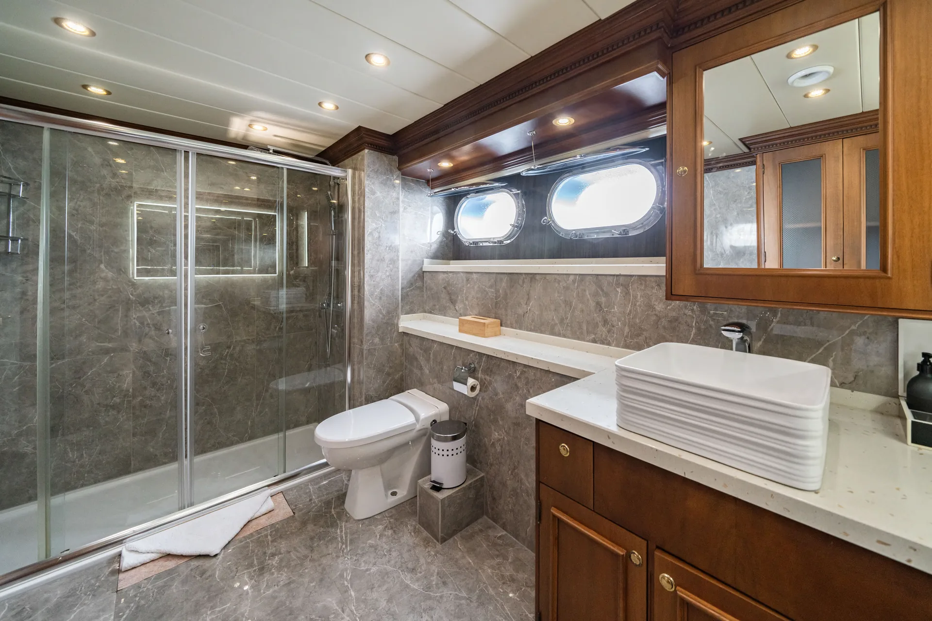 Irama — photo 21 location yacht Cannes