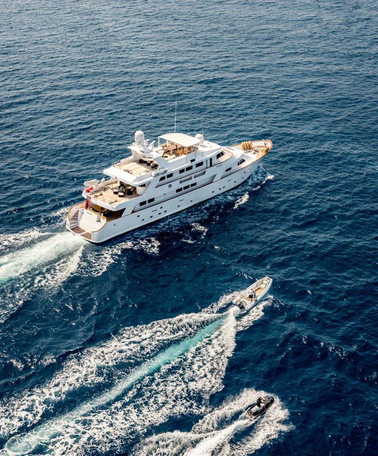 Jojo — photo 6 location yacht Cannes