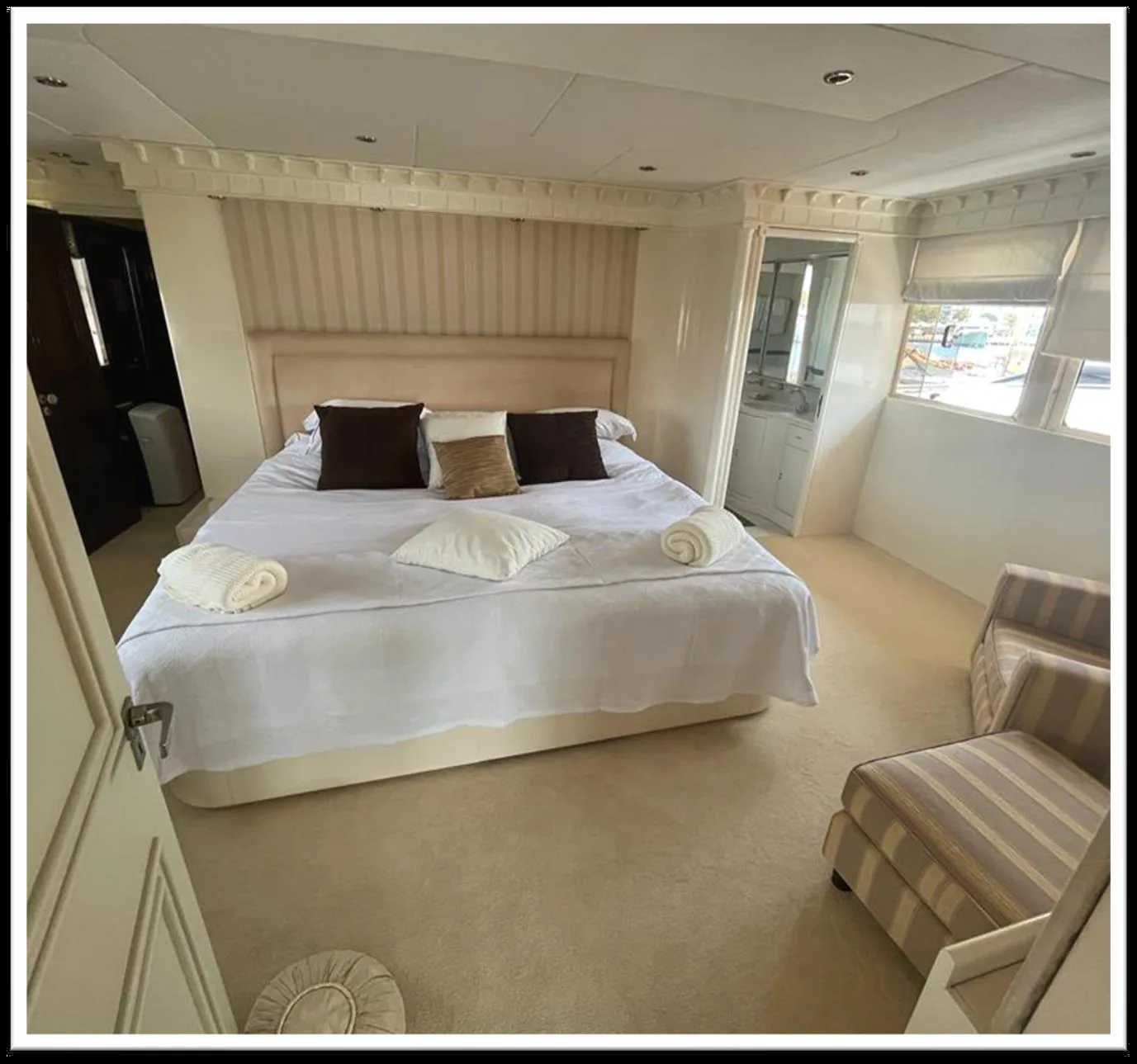 Jojo — photo 13 location yacht Cannes