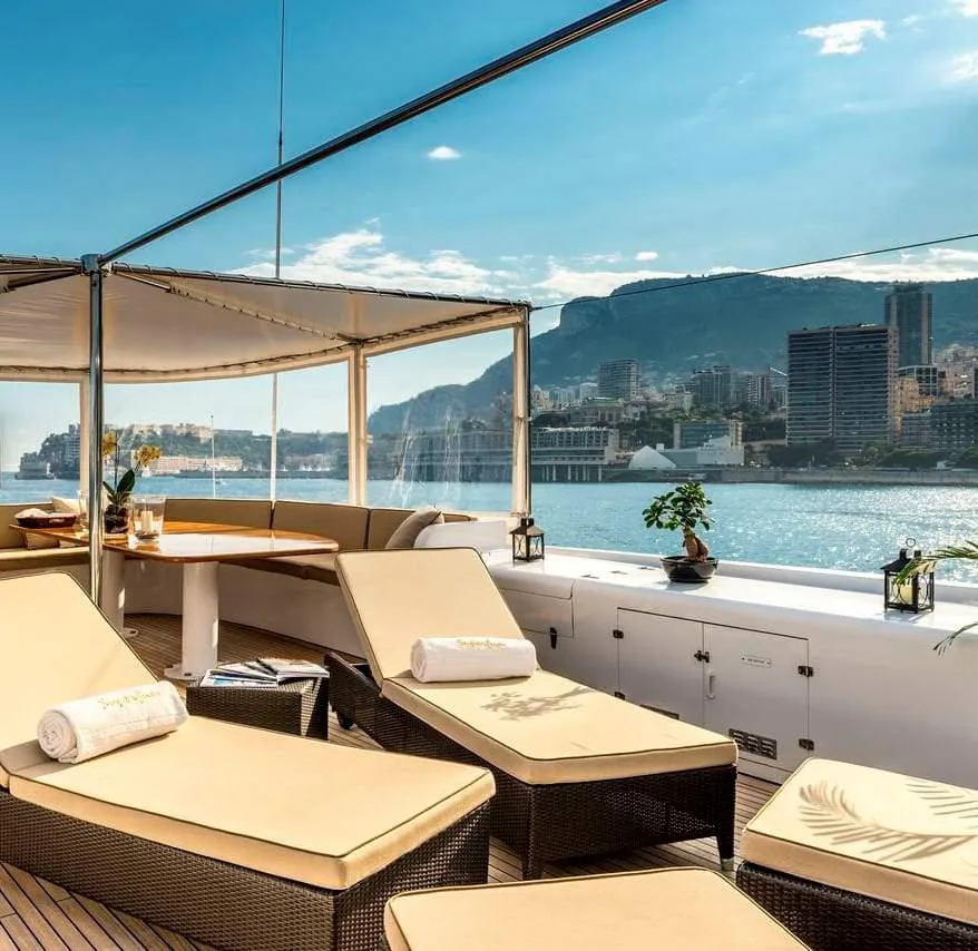 Jojo — photo 15 location yacht Cannes