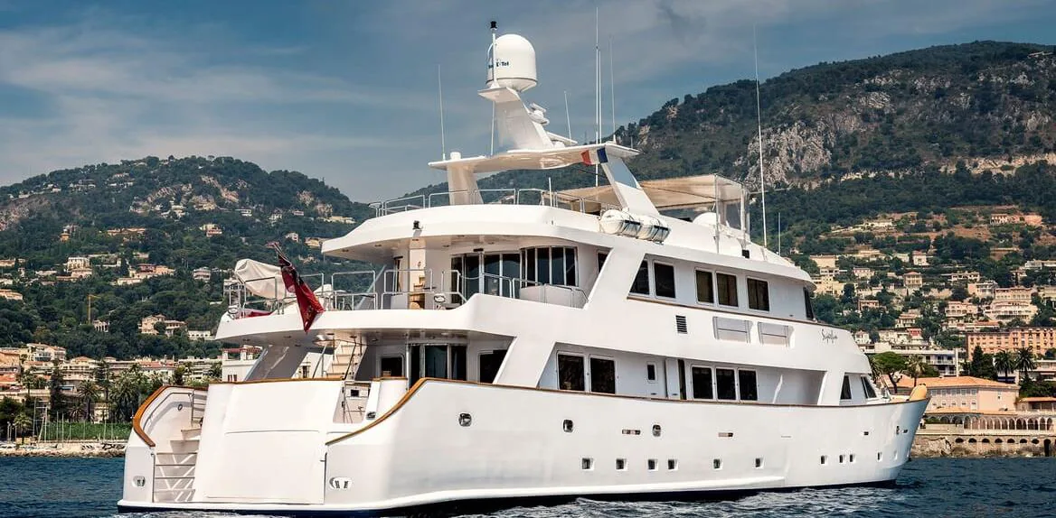 Jojo — photo 18 location yacht Cannes