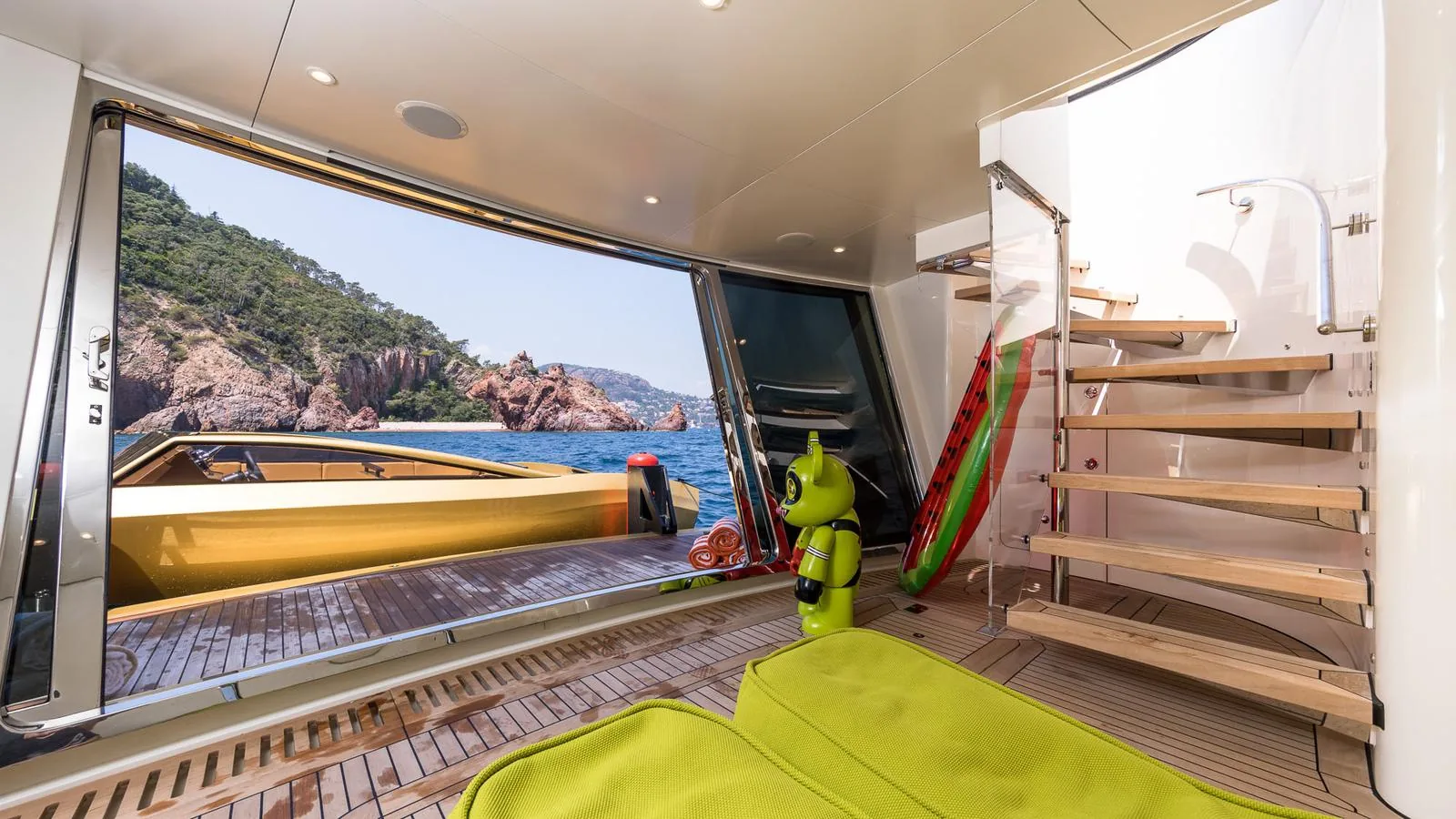 KHALILAH - photo 11 yacht charter Cannes