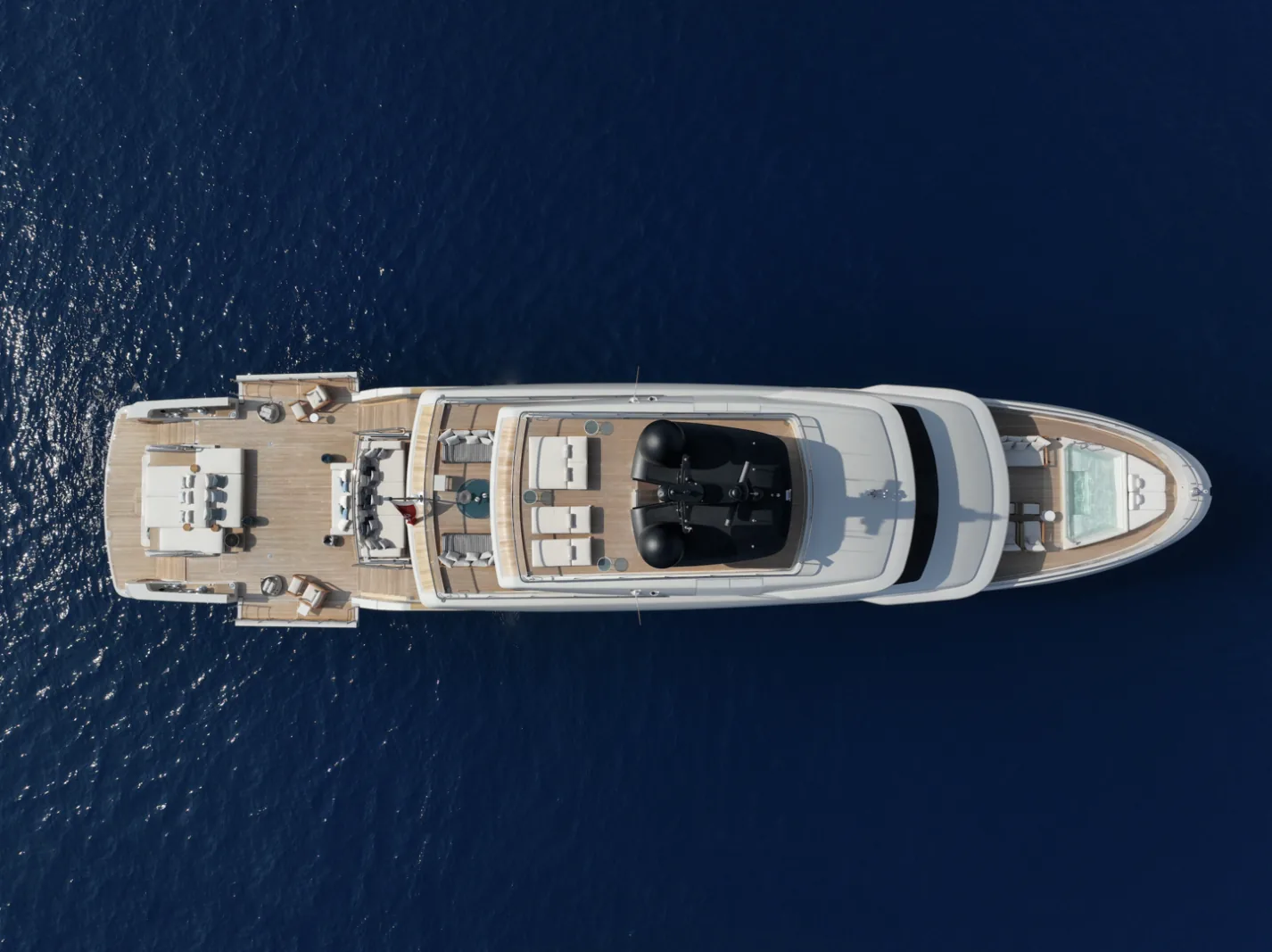 LA LA LAND - photo 5 yacht charter Cannes