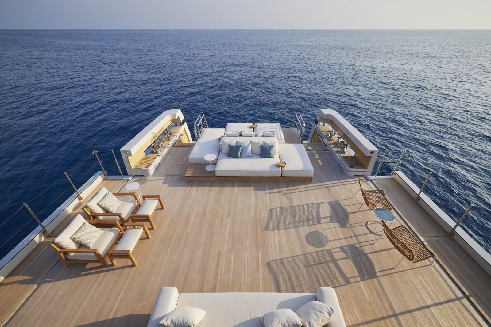 LA LA LAND - photo 10 yacht charter Cannes