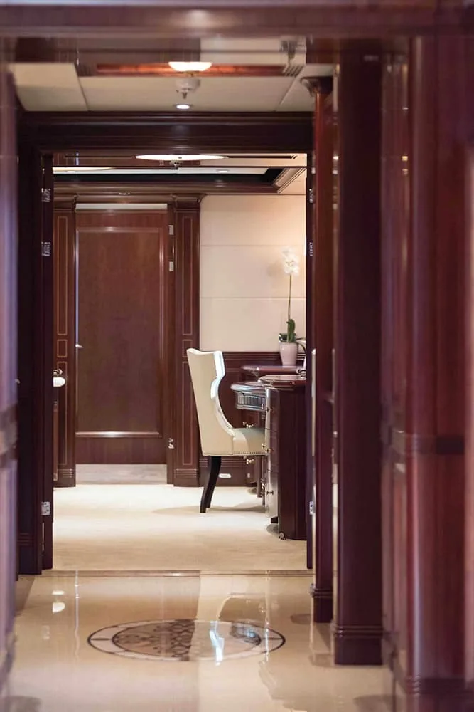 LADY BETH - photo 8 yacht charter Cannes