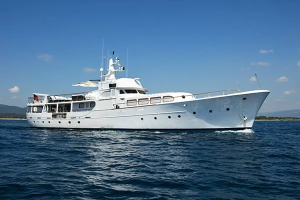 LADY JERSEY - yacht charter Cannes