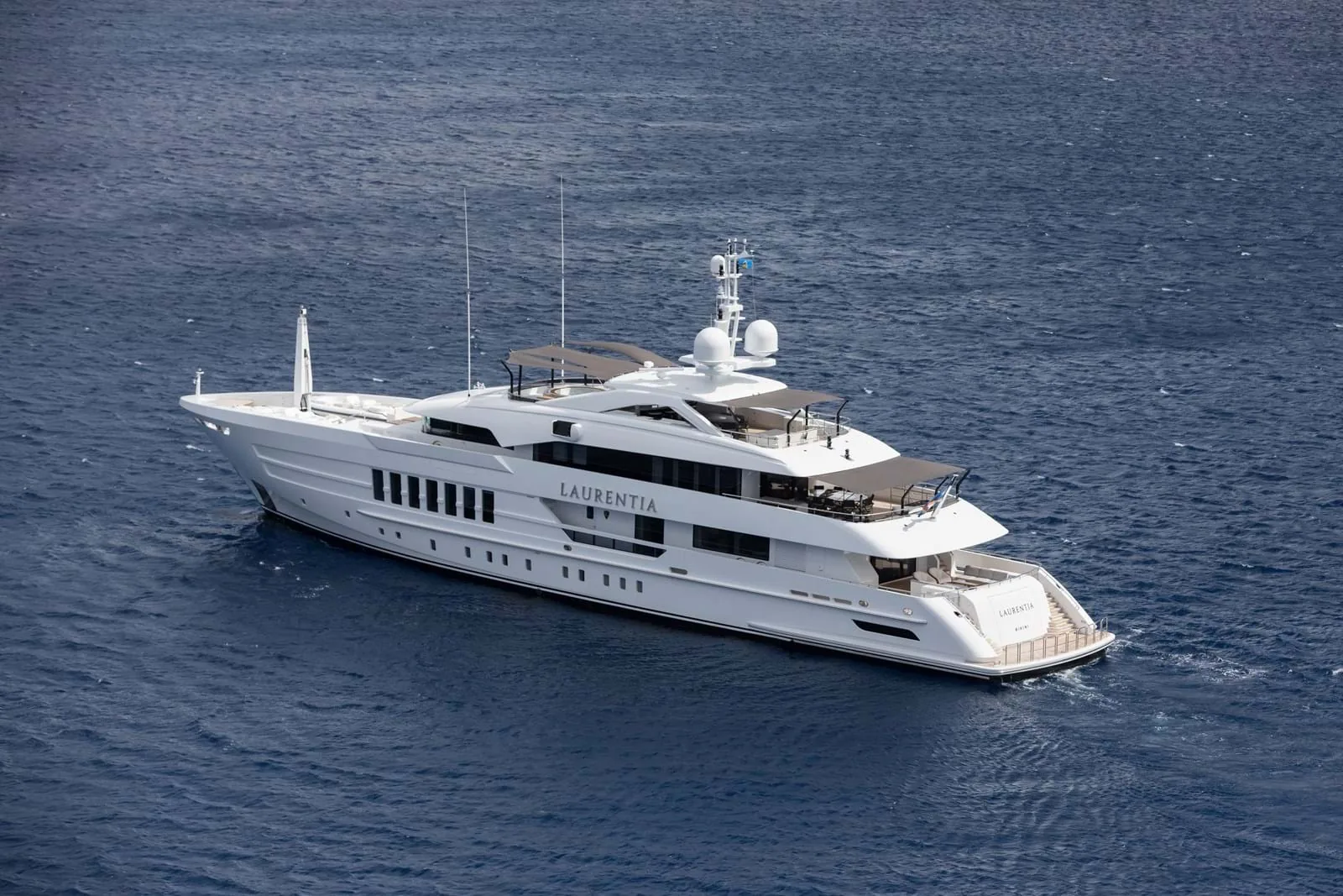 LAURENTIA - photo 7 yacht charter Cannes