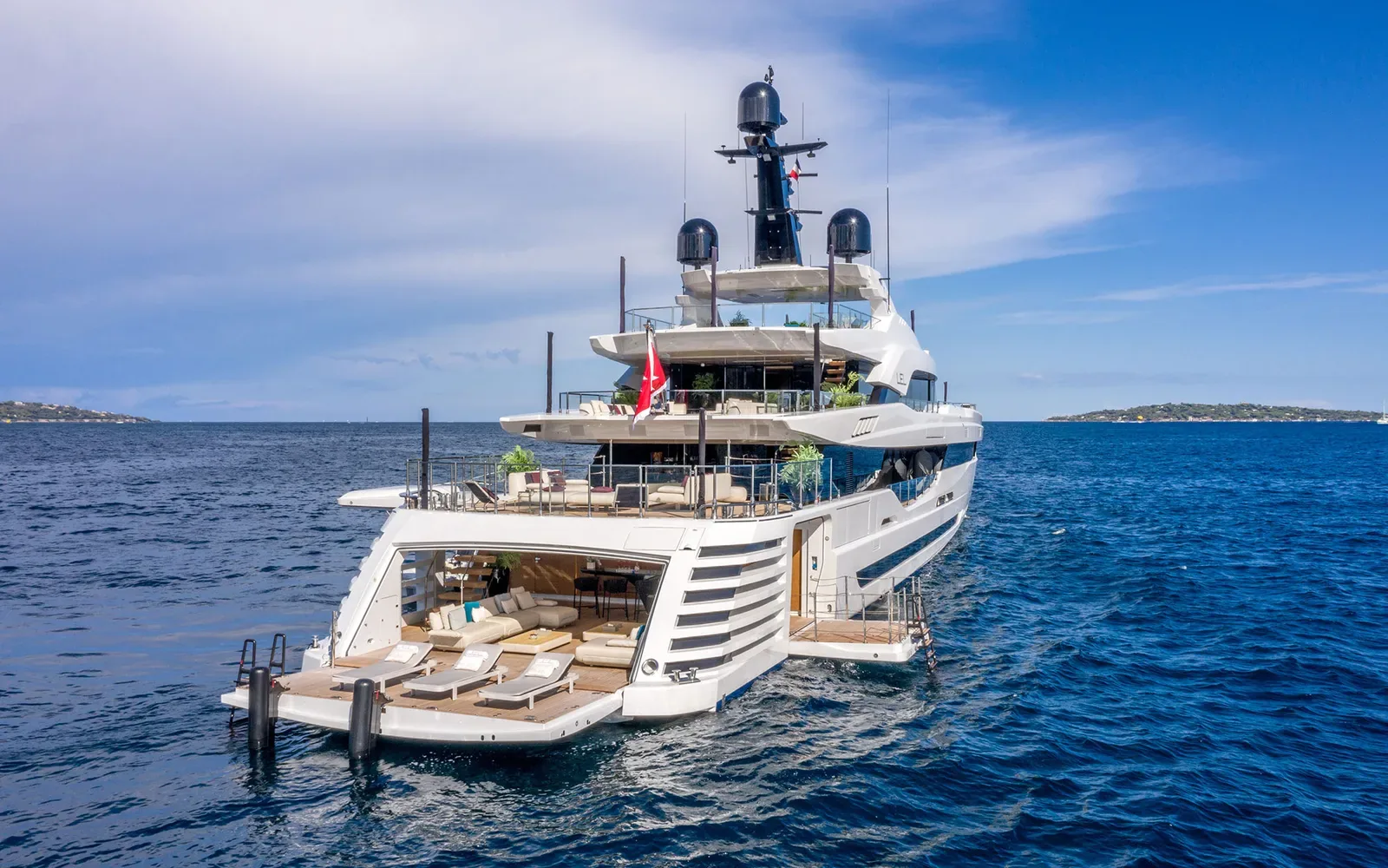 LEL - photo 6 yacht charter Cannes
