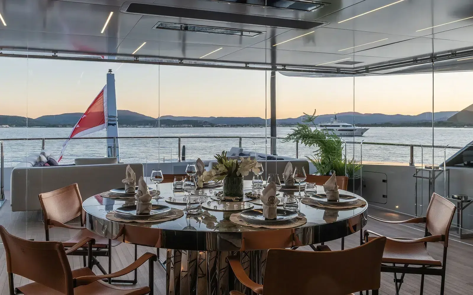 LEL - photo 13 yacht charter Cannes