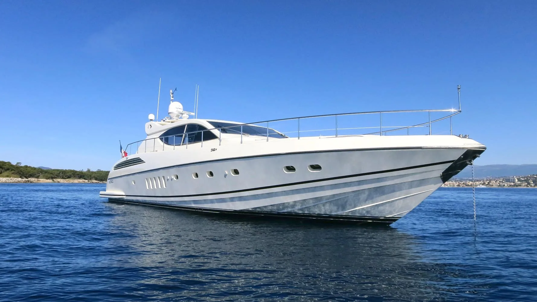 LEOPARD 24 - photo 3 yacht charter Cannes