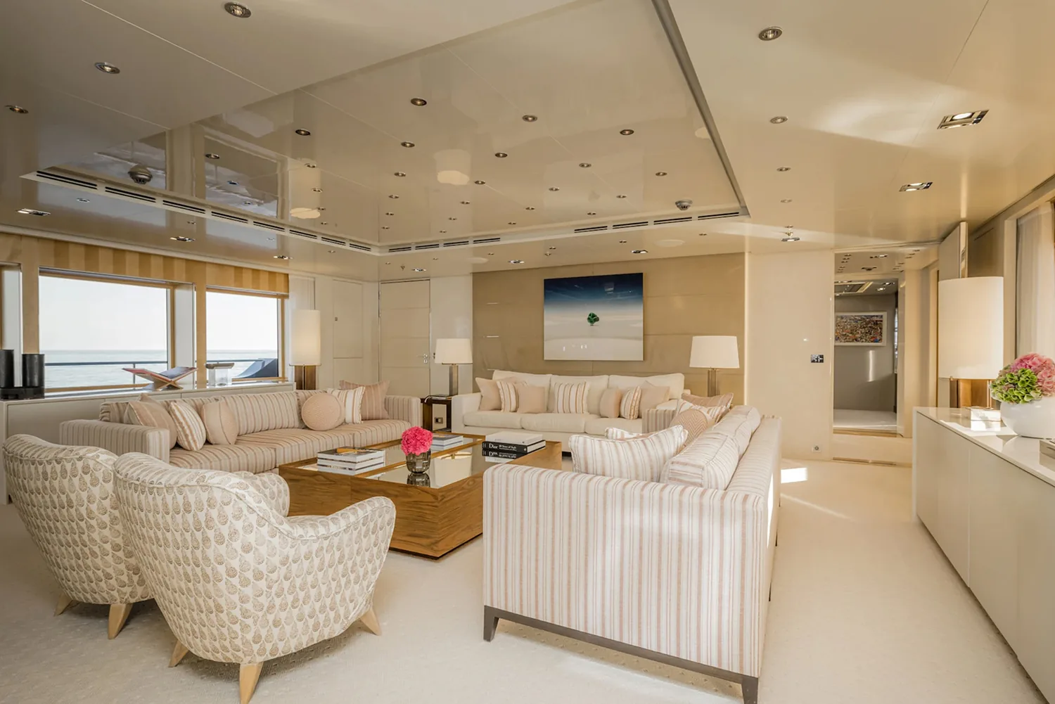LOON - photo 28 yacht charter Cannes