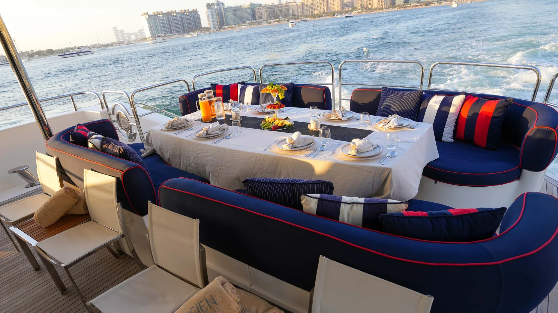 Lucien — photo 8 location yacht Cannes