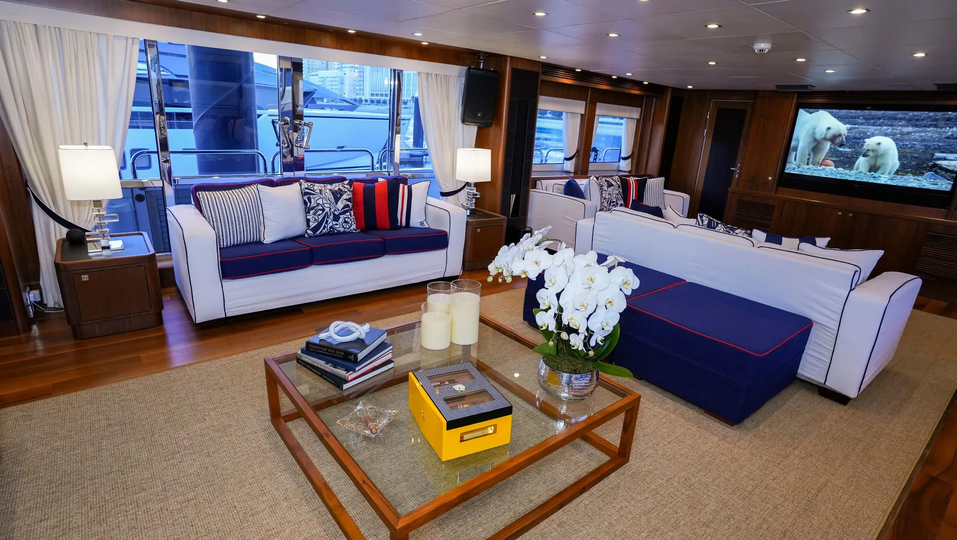 Lucien — photo 10 location yacht Cannes