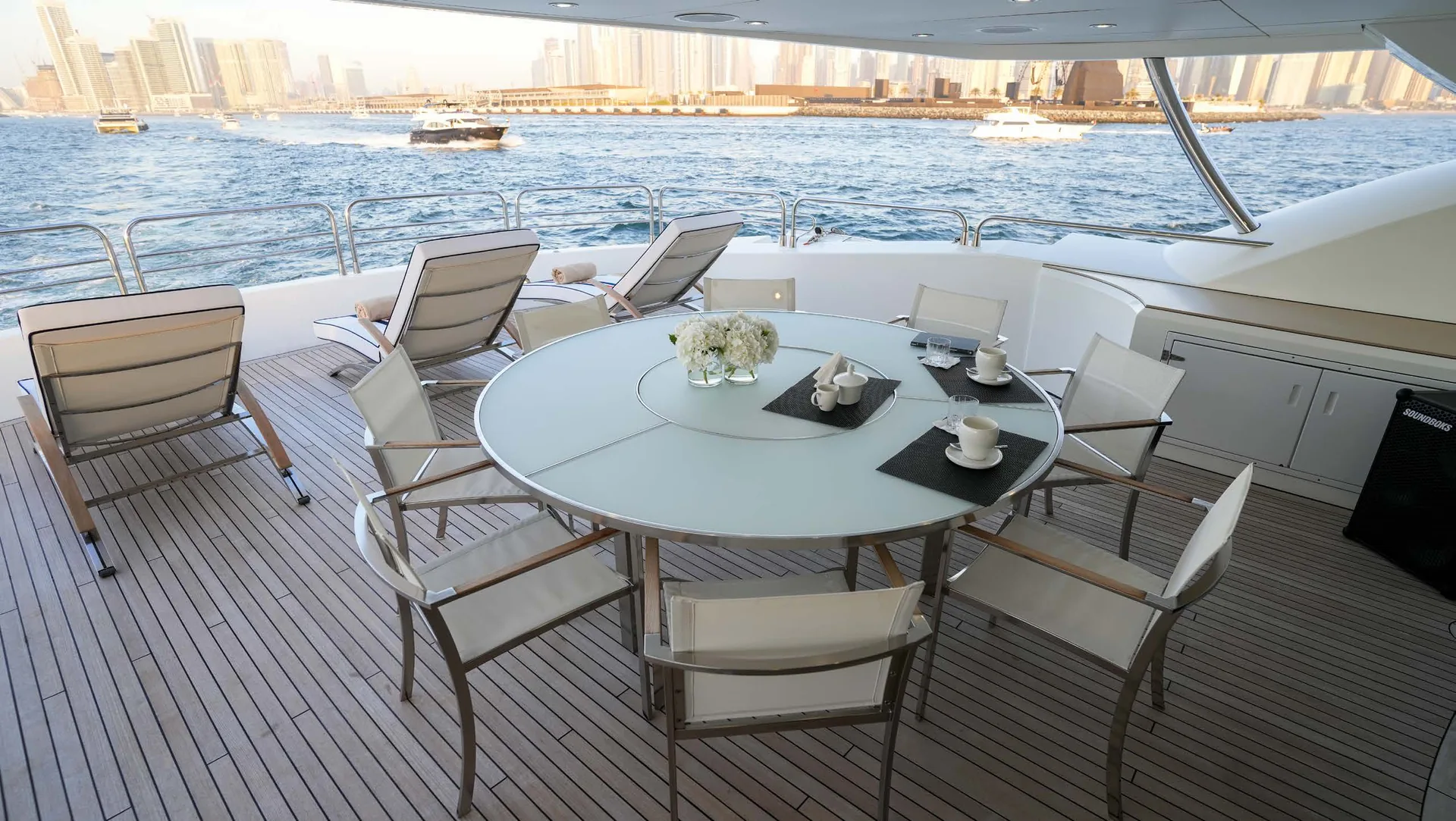 Lucien — photo 36 location yacht Cannes