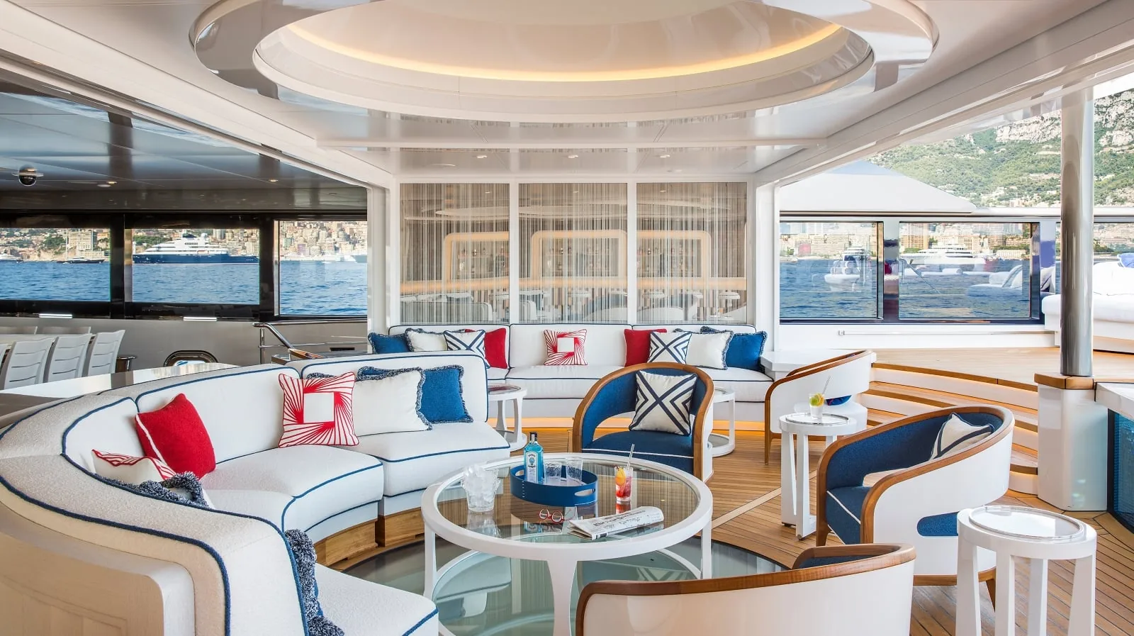 MADSUMMER - photo 11 yacht charter Cannes
