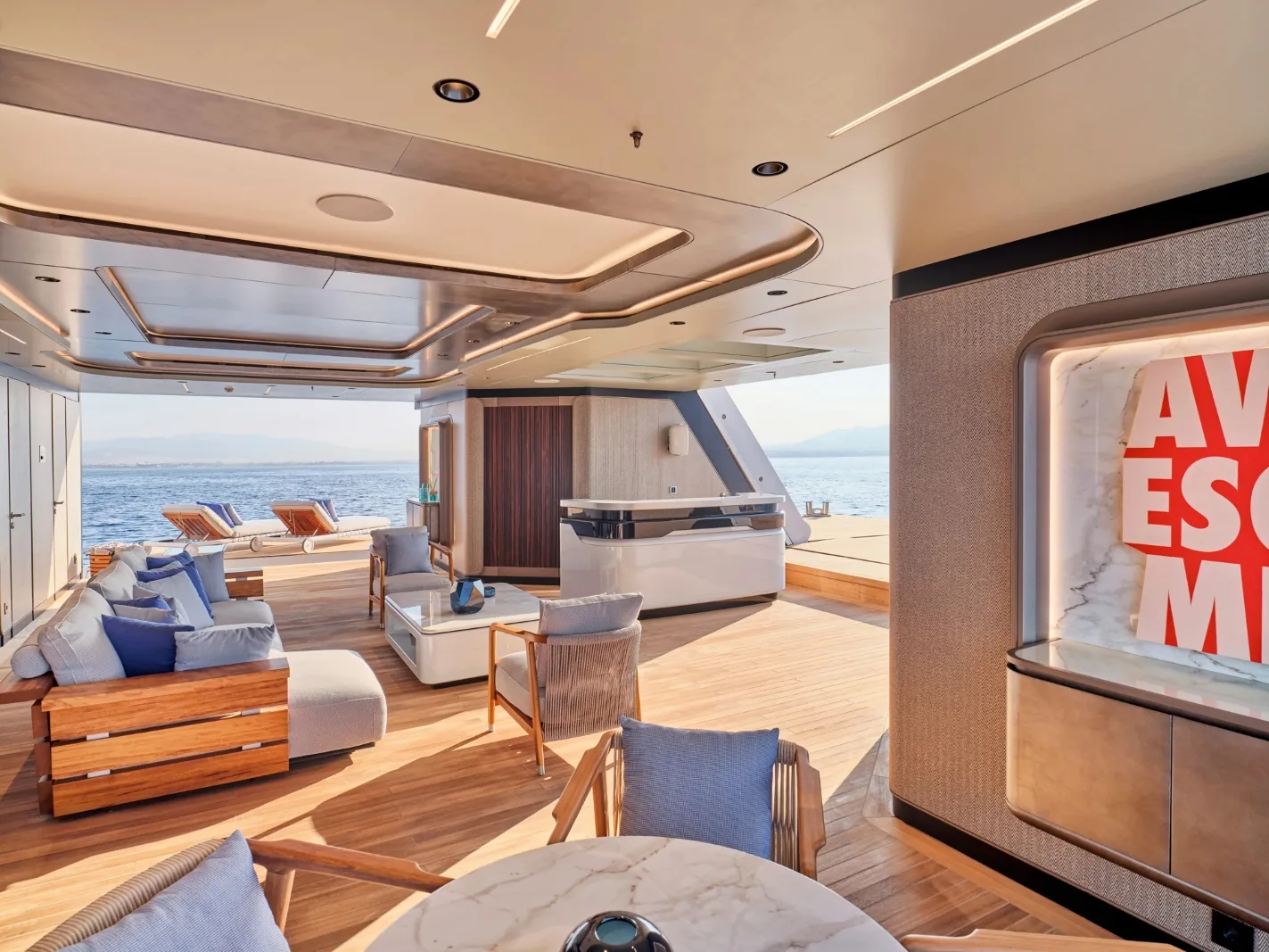 MALIA - photo 9 yacht charter Cannes