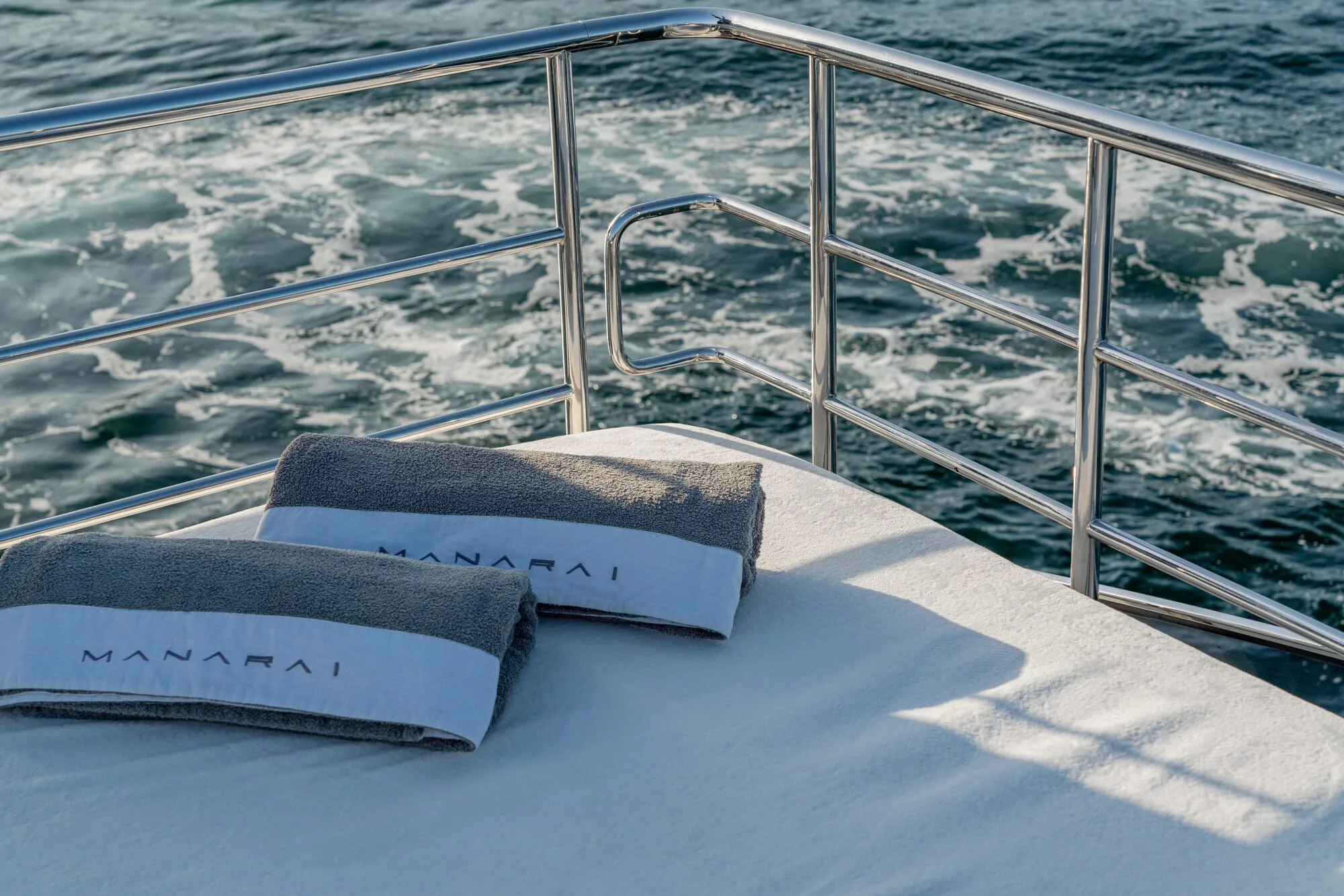 MANARA I - photo 10 yacht charter Cannes